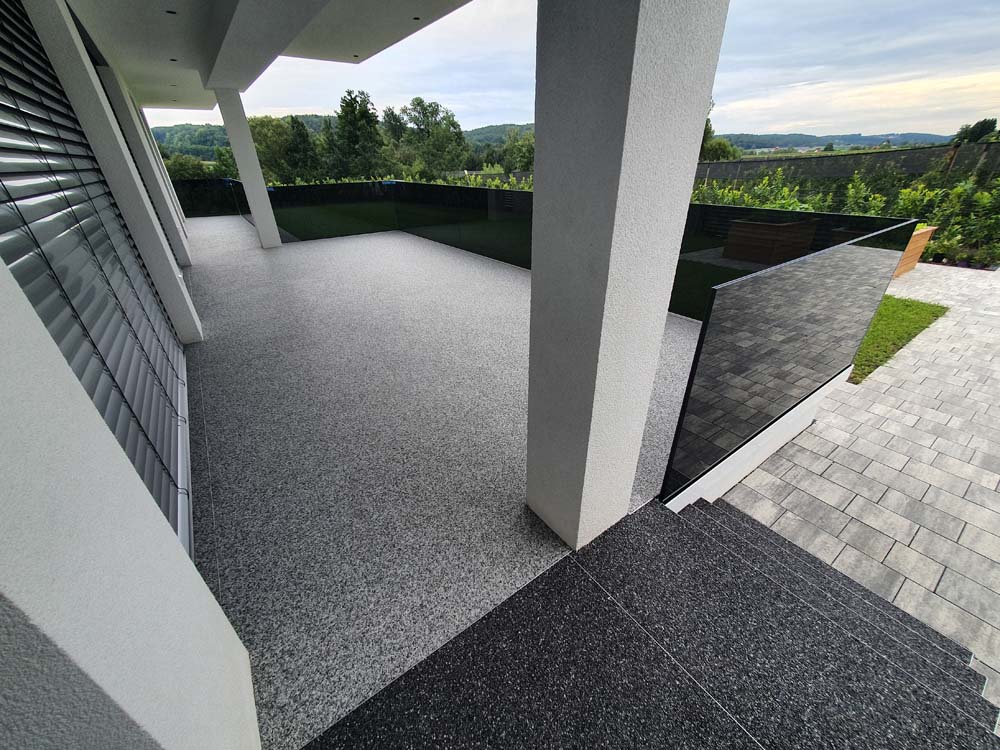 Steinteppich Terrasse - Muhr Daniel Bau GmbH
