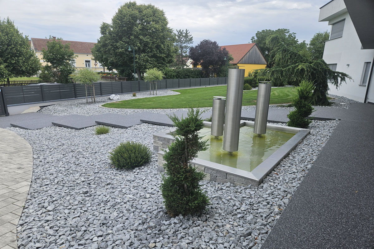 Stiege_Steinteppich_2_20250716_135020_kleiner Steinteppich Stiege Muhr Daniel Bau GmbH